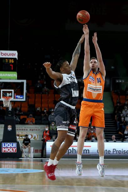 例如哈兰德 例如哈兰德